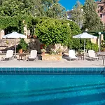 Andromeda Hotel