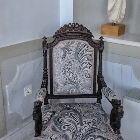 Andromeda מלון 3*