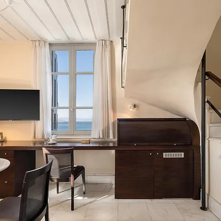 Hotel Andromeda