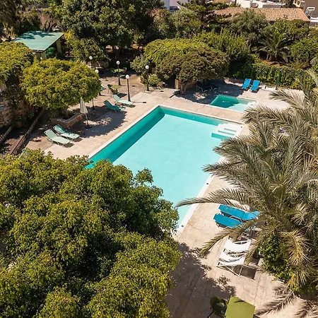 Andromeda Hotel 3*