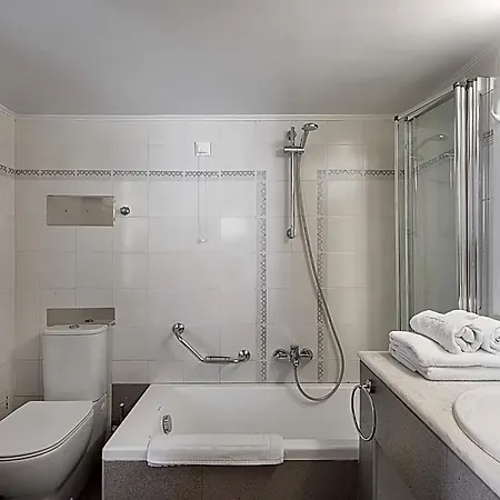 Hotel Andromeda 3*