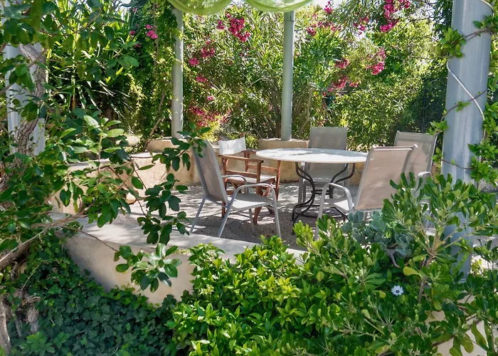 Andromeda 3* Chania (Crete)