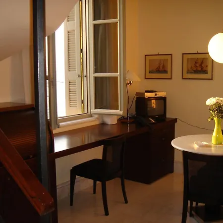 Отель Andromeda